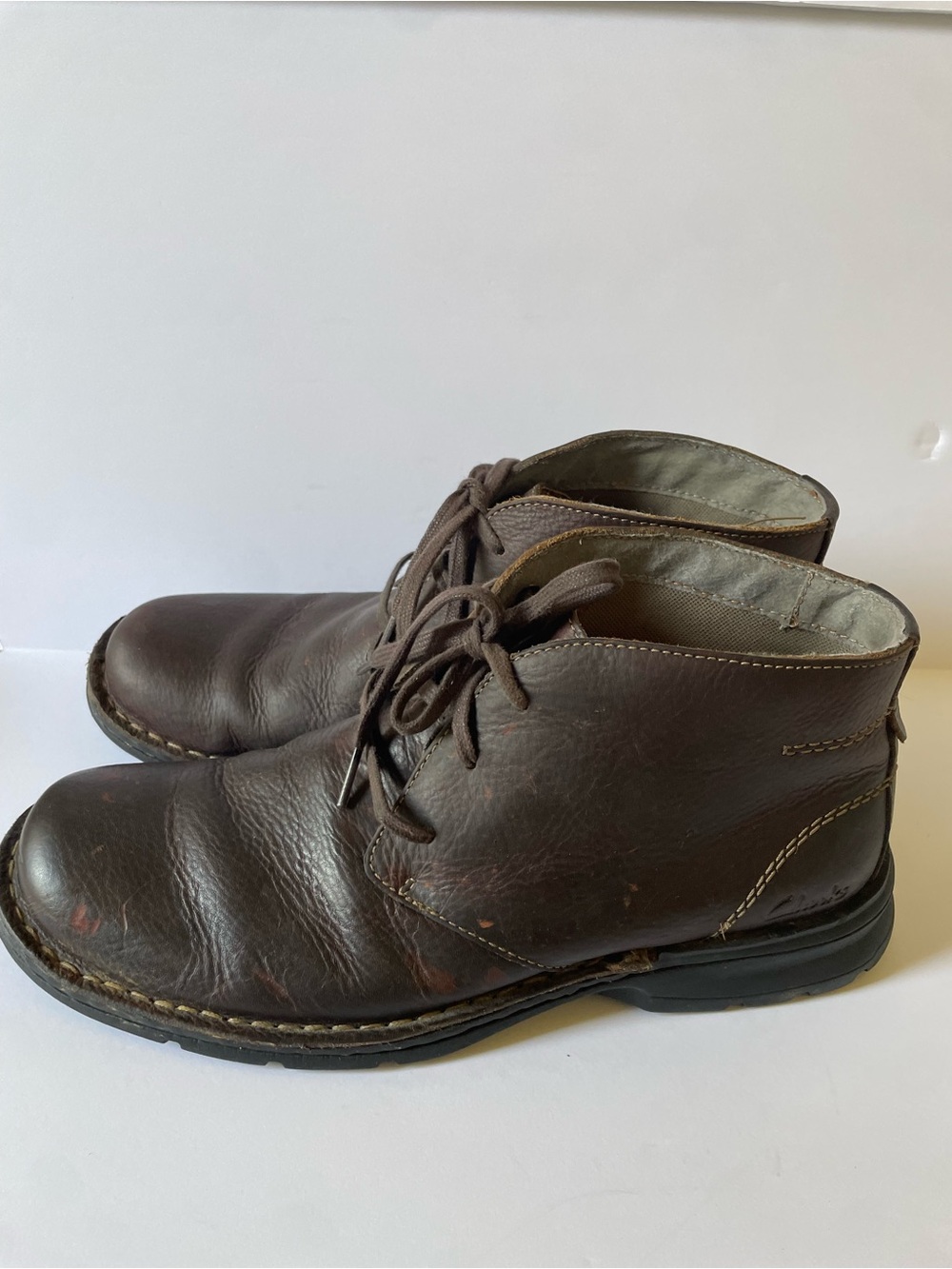 Men's Clarks Brown Leather Lace-Up Chukka Boots